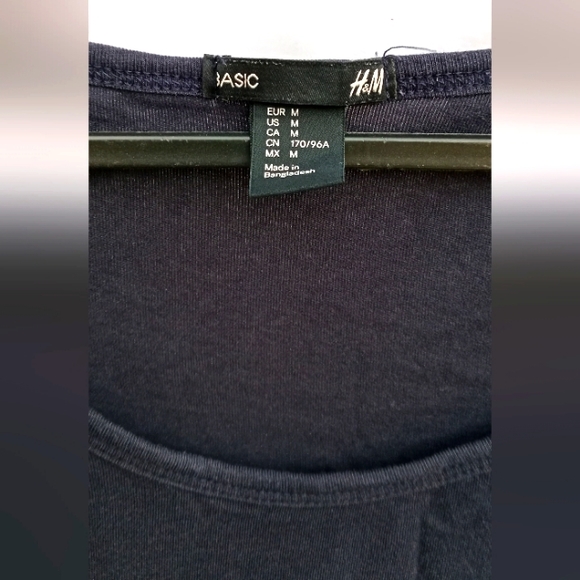 H&M beautiful top - Picture 4 of 4